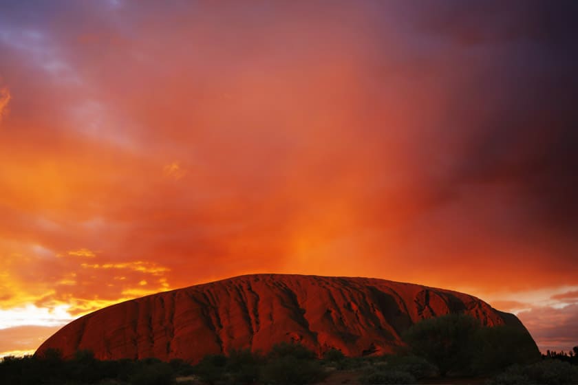 yt-youtube-to-mp3 | Participating in an Uluru Sunset Photography Contest